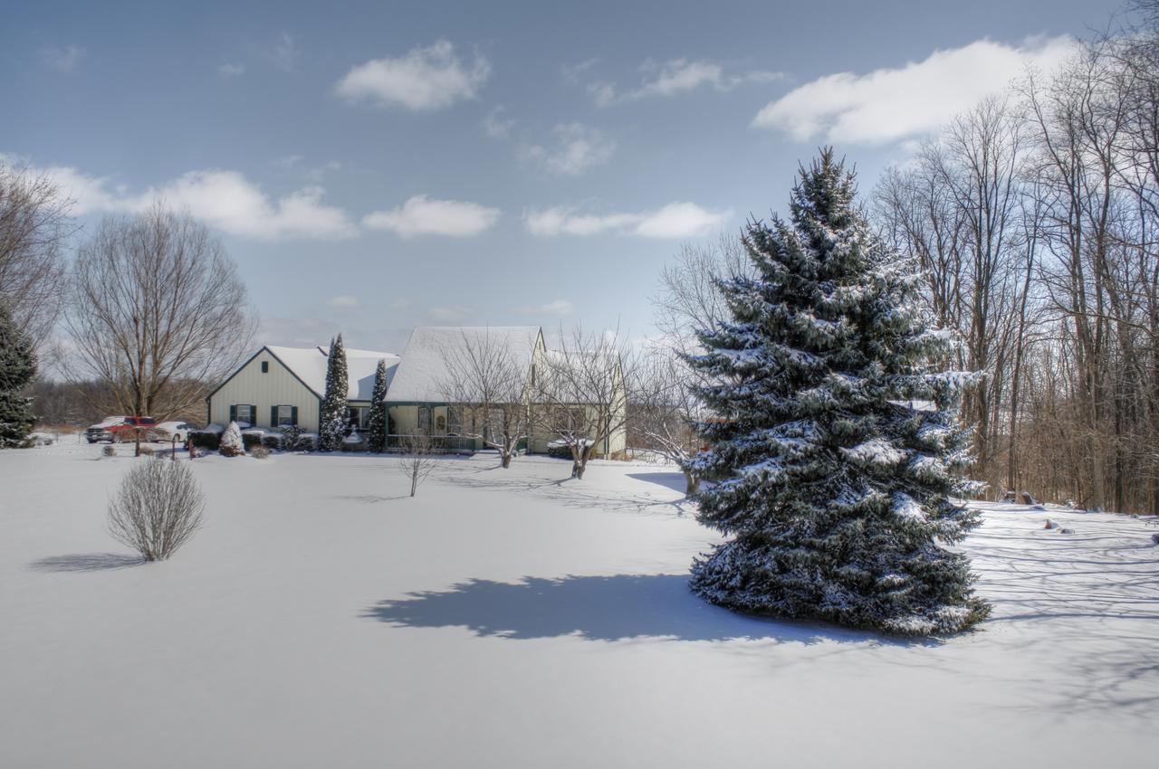 Los Gatos Bed & Breakfast Penn Yan Exterior foto